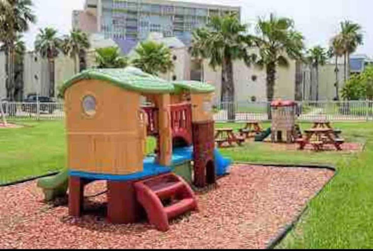Bahia Mar Solare Tower 6Th Floor Bayview Condo 2Bd 2Ba With Pools South Padre Island Exterior foto